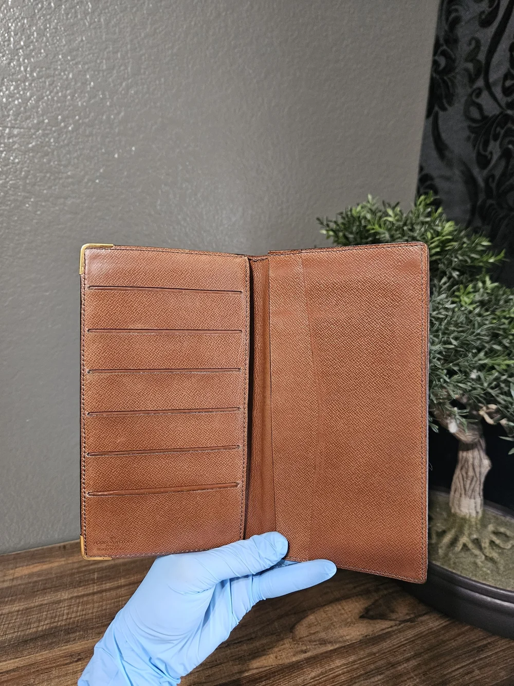 Authentic Louis Vuitton Rare Vintage Bifold Wallet Monogram Canvas